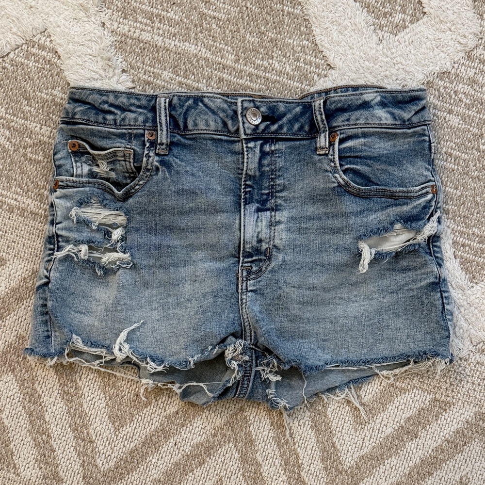 American Eagle High Rise Shortie